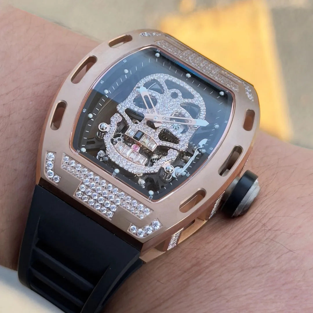 Carbon Fiber Skeleton Herrenuhr – Saphirglas Premium Sportuhr