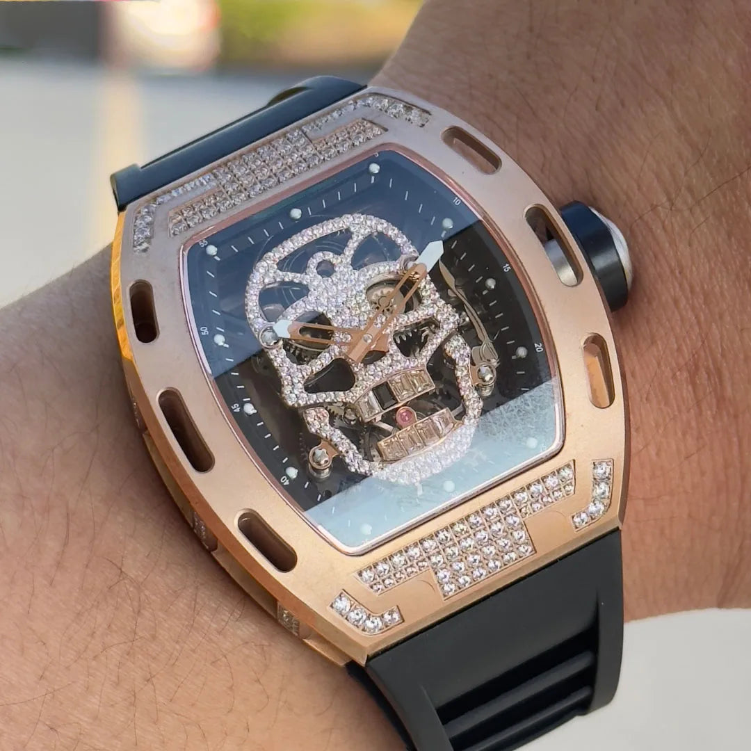 Carbon Fiber Skeleton Herrenuhr – Saphirglas Premium Sportuhr